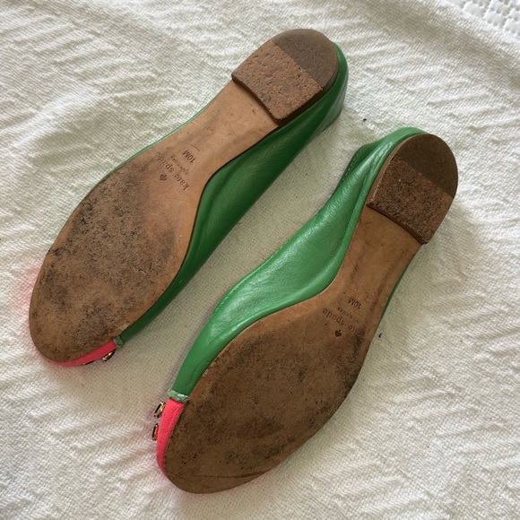 Kate Spade Size 10 Watermelon Green Pink Studded Flats Shoes HTF - Picture 7 of 7
